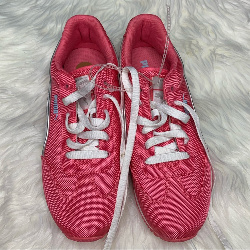 - NWOT PUMA PACER NEXT TRAINERS CORAL PINK S…